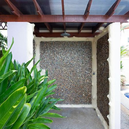 Beautiful 5Br Villa Felicity, Pool & Garden, Near Naiharn Rawai Extérieur photo