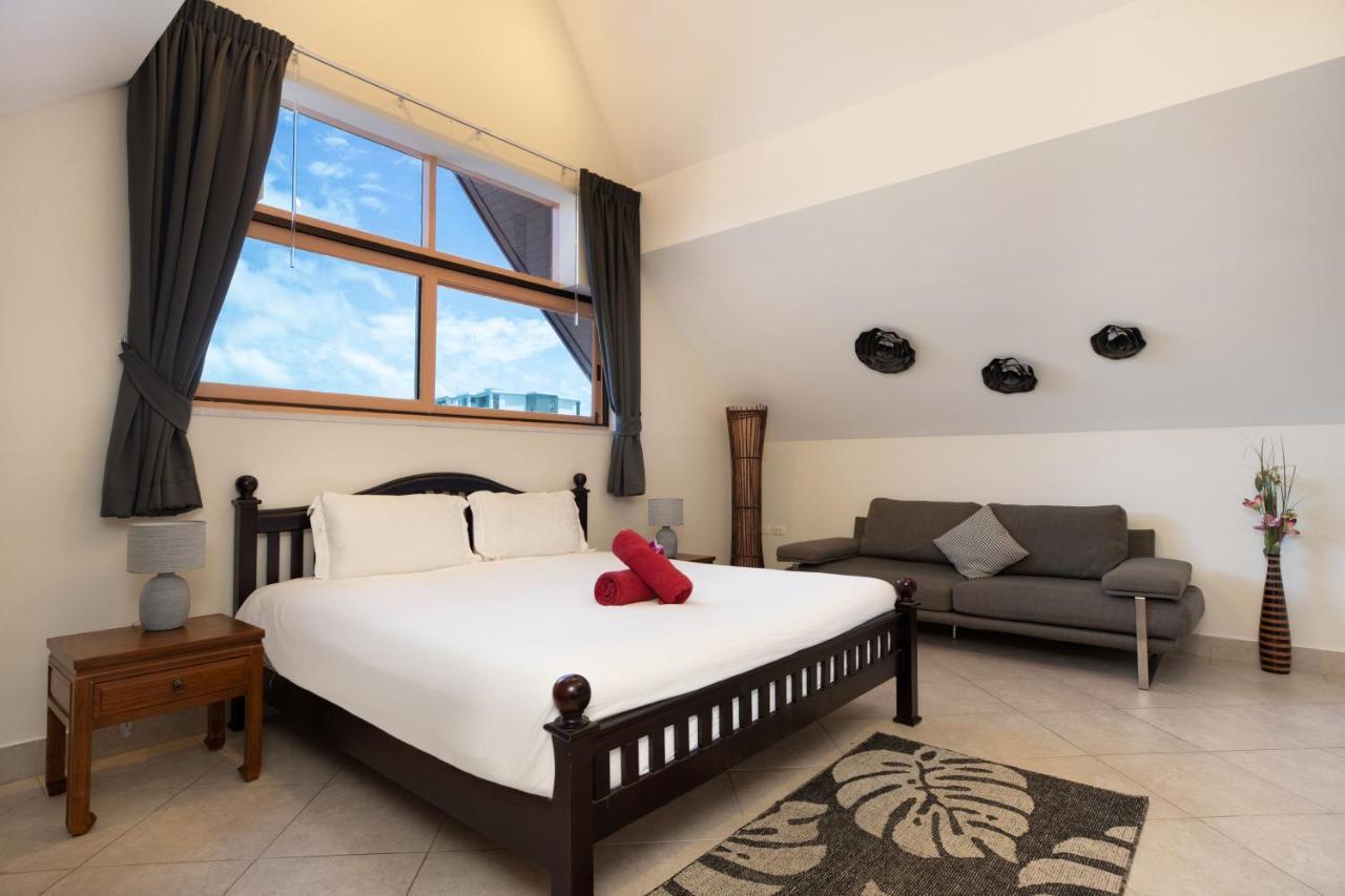 Beautiful 5Br Villa Felicity, Pool & Garden, Near Naiharn Rawai Extérieur photo